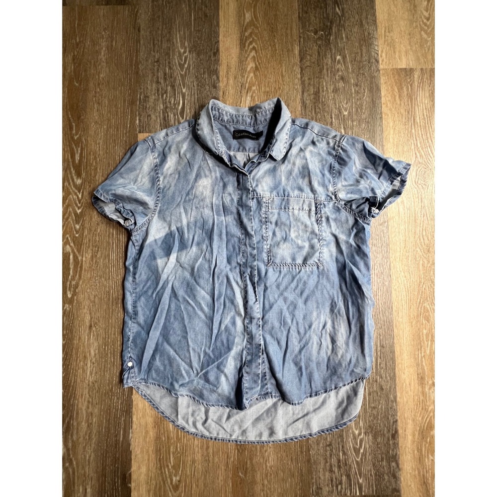 Calvin Klein Jeans Shirt Womens Small Blue Acid Wash Chambray Short Slv